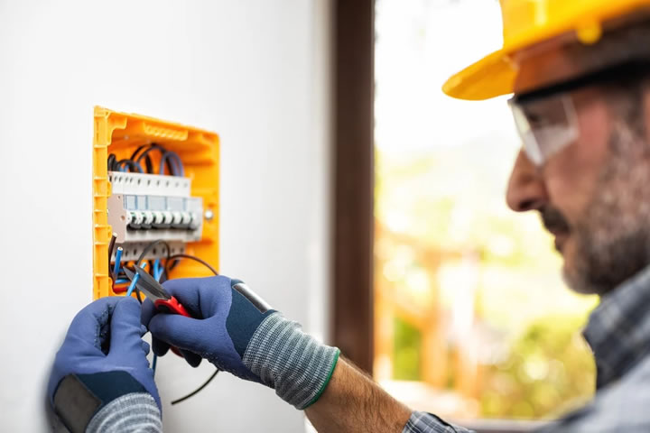 O que faz um técnico em eletrotécnica